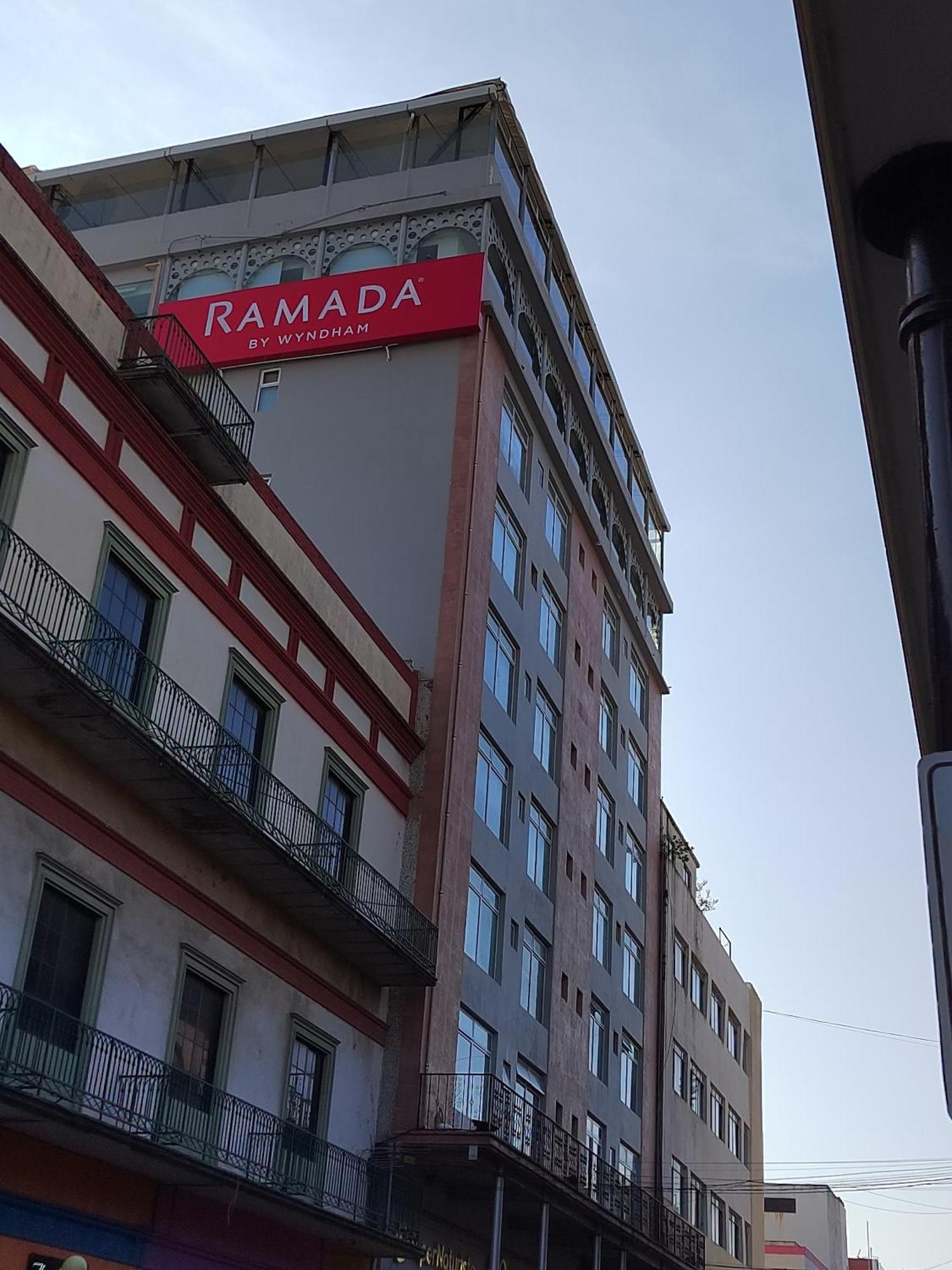 Ramada By Wyndham Tampico Centro Hotel Exterior foto